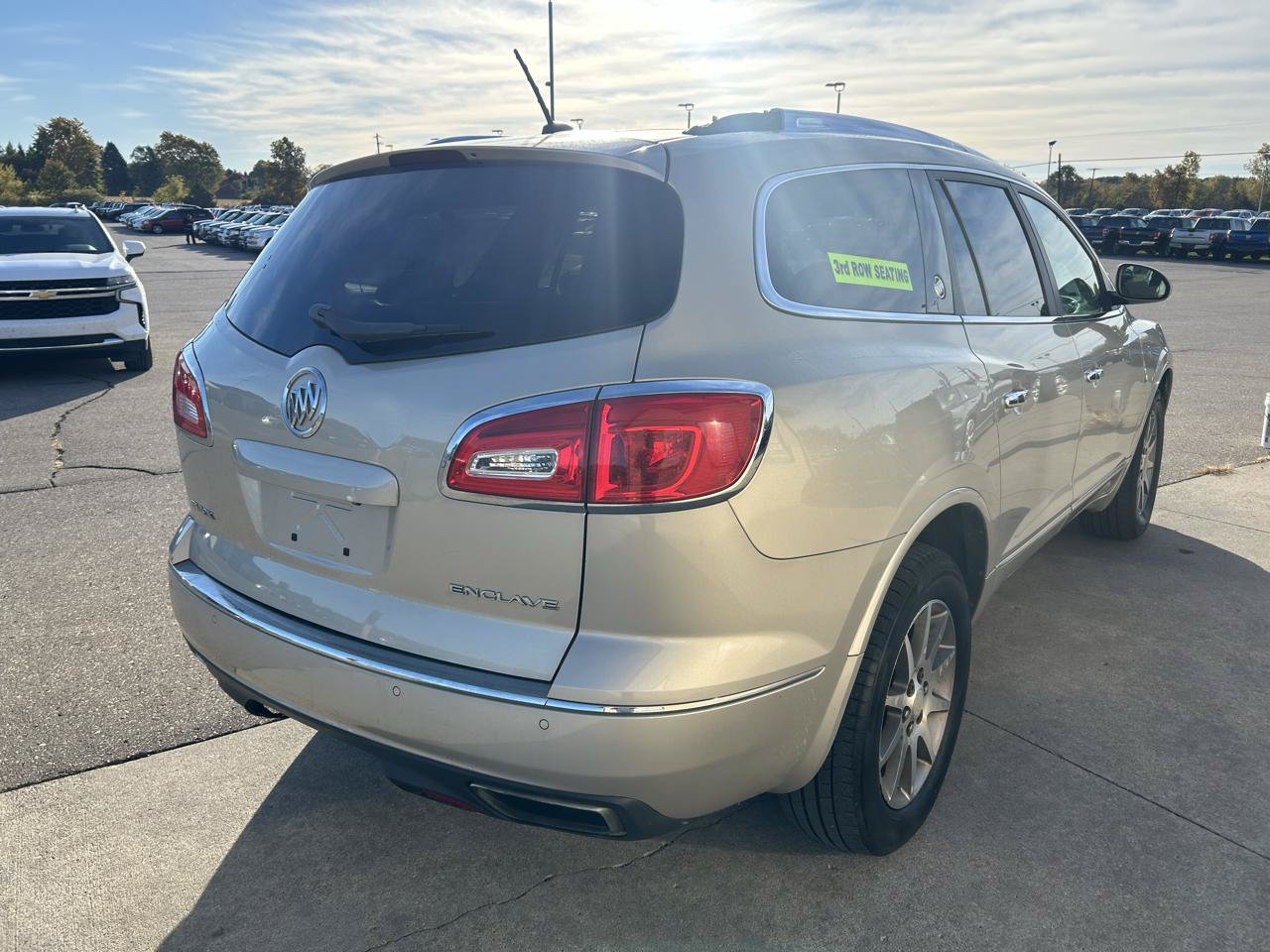 Used 2013 Buick Enclave Leather FWD image 5