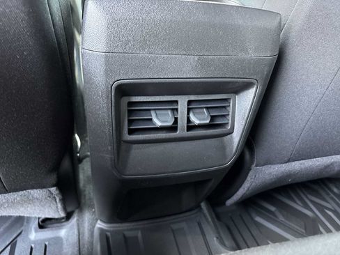 New 2026 Chevrolet Colorado Trail Boss w/ Off-Road Front Bumper Package AWD/4WD image 21