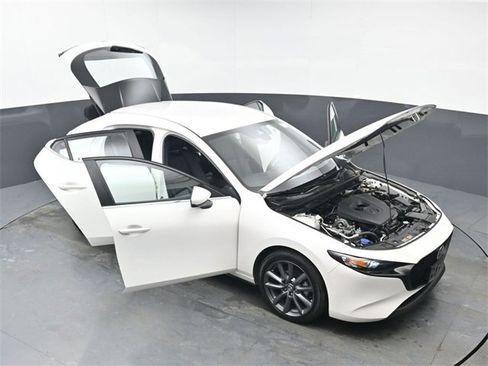 Used 2023 MAZDA MAZDA3 s image 46