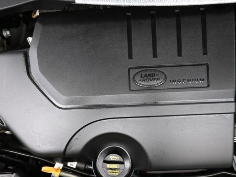 Used 2023 Land Rover Range Rover Evoque SE image 28