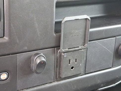 Used 2021 GMC Savana 2500 w/ Driver Convenience Package image 27