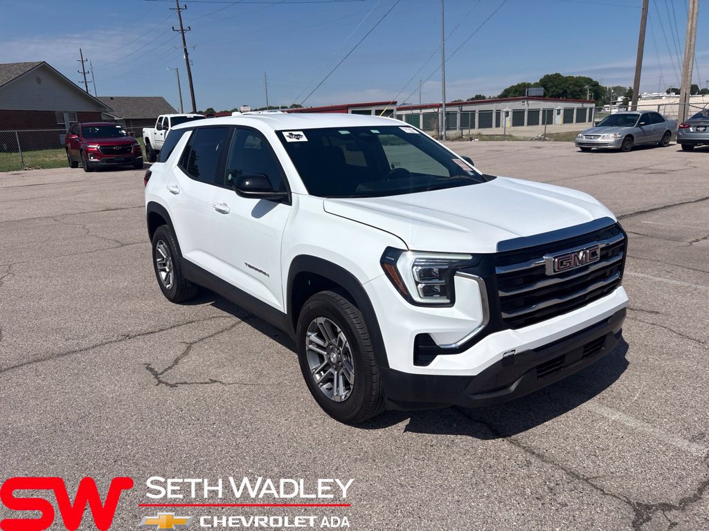 Used 2026 GMC Terrain Elevation FWD image 1