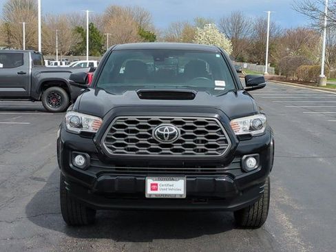 Used 2021 Toyota Tacoma TRD Sport AWD/4WD image 4