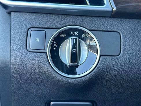 Used 2016 Mercedes-Benz GLE 300d 4MATIC image 34