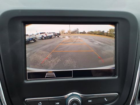 Used 2023 Chevrolet Equinox LT w/ Driver Convenience Package image 20