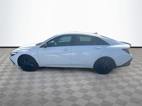 Used 2026 Hyundai Elantra Sport FWD image 4