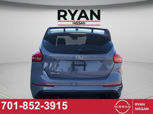 Used 2016 Ford Focus RS AWD/4WD image 5