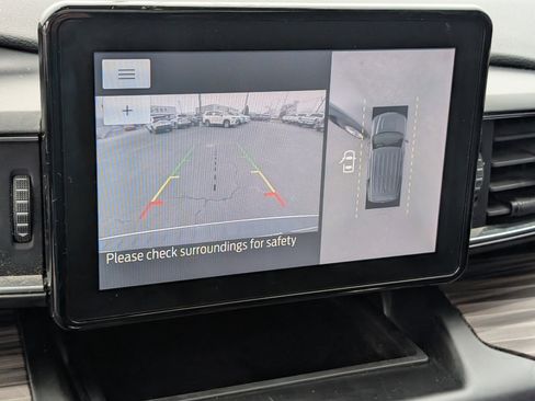 Used 2020 Ford Explorer Limited image 27