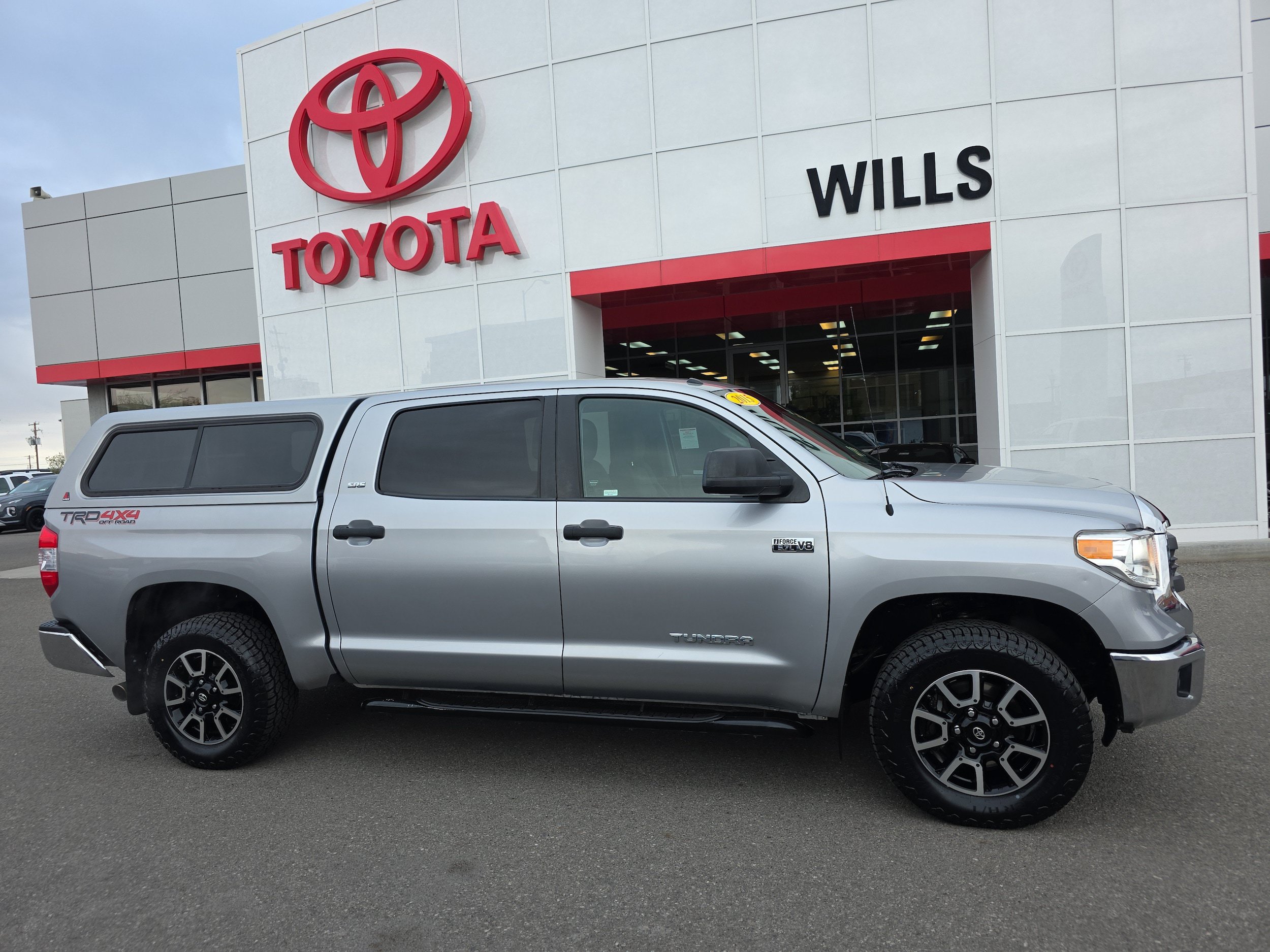 Used 2015 Toyota Tundra SR5 w/ TRD Off Road Package AWD/4WD image 1