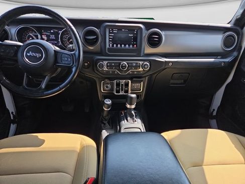 Used 2021 Jeep Gladiator Sport AWD/4WD image 29