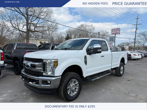 Used 2019 Ford F350 XLT w/ XLT Premium Package image 1