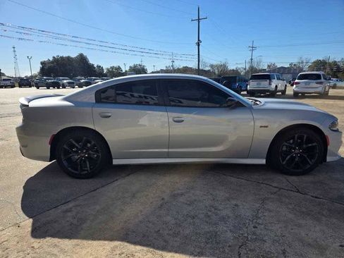 Used 2023 Dodge Charger R/T w/ Plus Group image 7