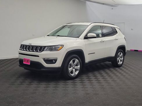 Used 2019 Jeep Compass Latitude w/ Popular Equipment Group image 1
