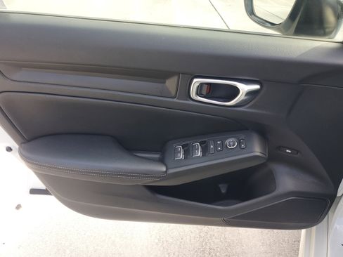 Used 2023 Honda Civic Sport image 21