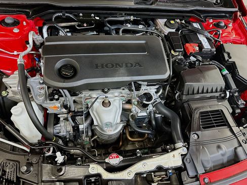 Used 2025 Honda Civic Sport image 33