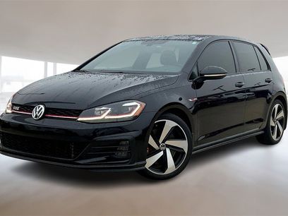 Used 2018 Volkswagen GTI SE