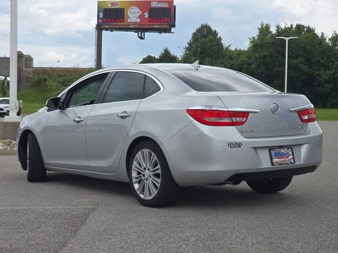 Used 2013 Buick Verano FWD image 10