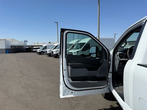 New 2025 Ford F250 XL w/ XL Chrome Package RWD image 10