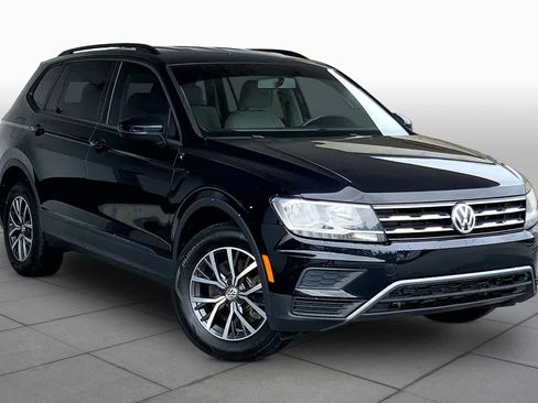 Used 2021 Volkswagen Tiguan S FWD image 3