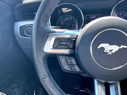 Used 2017 Ford Mustang GT Premium RWD image 24