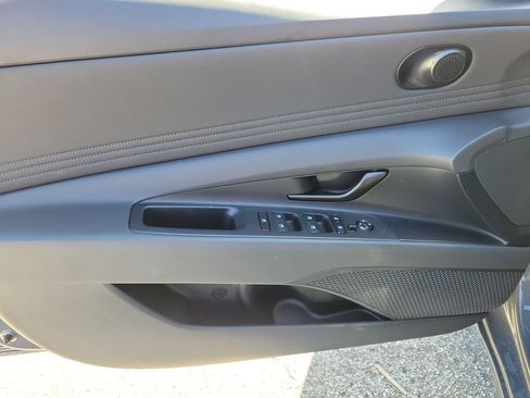 New 2026 Hyundai Elantra SEL Sport Premium FWD image 9