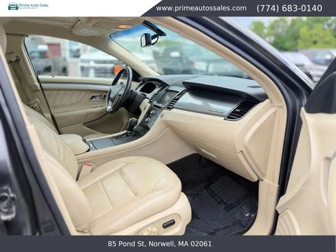 Used 2017 Ford Taurus SEL w/ Equipment Group 201A AWD/4WD image 17