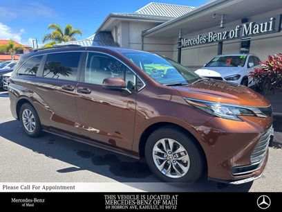 Used 2023 Toyota Sienna LE