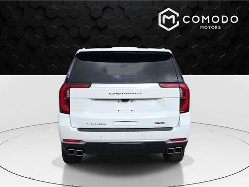Used 2025 GMC Yukon Denali w/ Denali Reserve Package AWD/4WD image 4