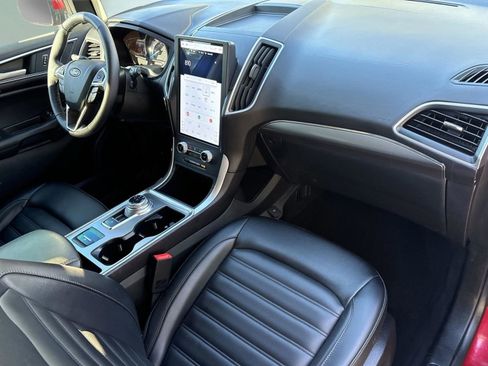 Used 2022 Ford Edge SEL w/ Convenience Package image 19