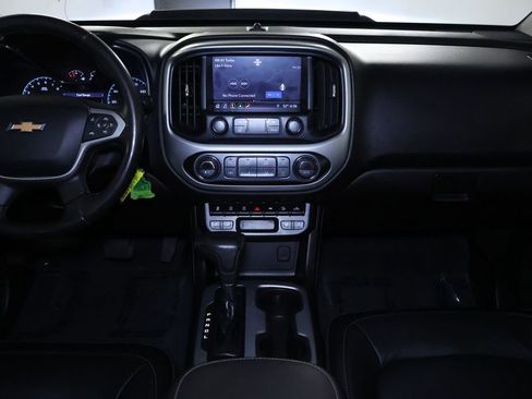 Used 2019 Chevrolet Colorado ZR2 image 17