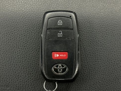 Used 2024 Toyota Tacoma TRD Sport image 20