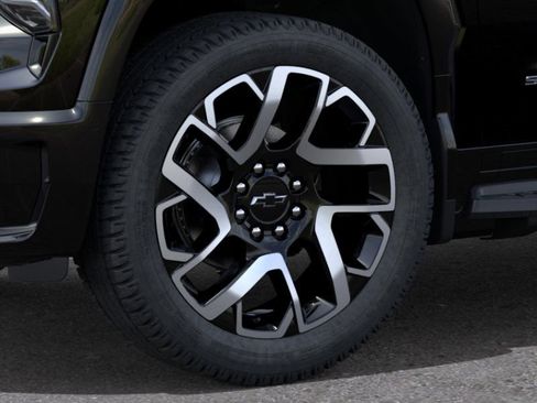 New 2024 Chevrolet Silverado EV RST image 9