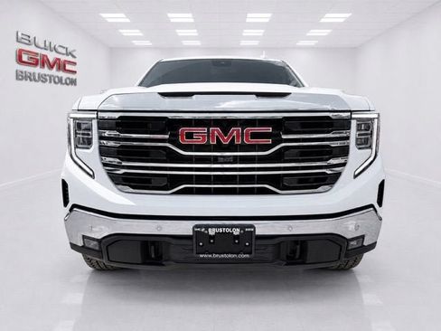 New 2026 GMC Sierra 1500 SLT w/ SLT Premium Plus Package AWD/4WD image 4