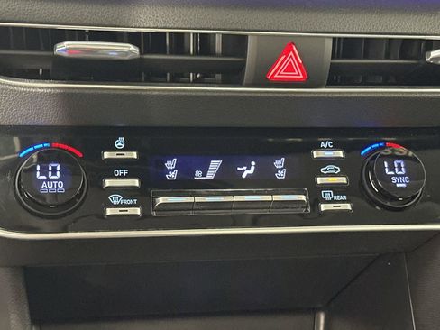 Used 2023 Hyundai Sonata Limited w/ Cargo Package FWD image 19