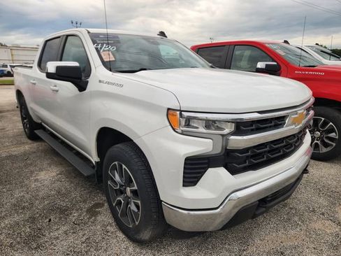 Used 2024 Chevrolet Silverado 1500 LT image 1