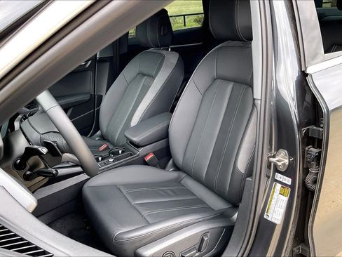 Used 2025 Audi A3 2.0T Premium Plus w/ Premium Plus Package image 7