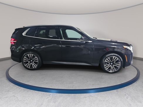 New 2026 BMW X3 xDrive30i w/ Premium Package AWD/4WD image 4