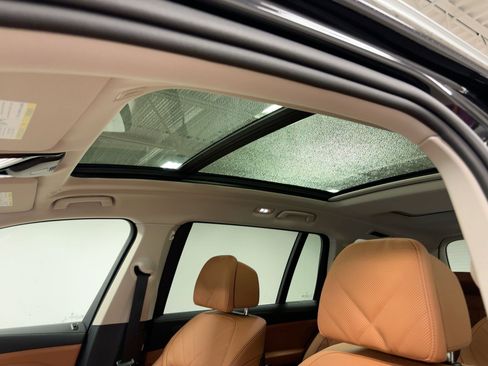 New 2026 BMW X7 xDrive40i w/ Premium Package image 16