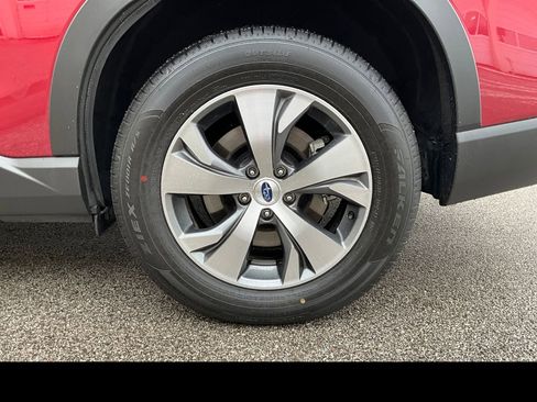 Certified 2025 Subaru Ascent Premium AWD/4WD image 15