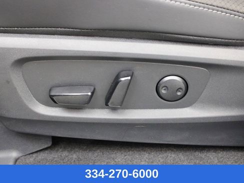 New 2026 Nissan Pathfinder SL image 16