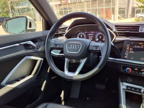 Used 2024 Audi Q3 2.0T Premium Plus w/ Premium Plus Package AWD/4WD image 19