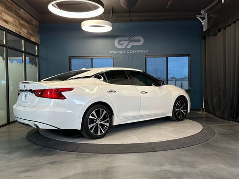 Used 2016 Nissan Maxima 3.5 S image 3