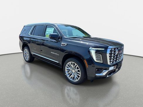 New 2026 GMC Yukon Denali w/ Sun & Power Step Package AWD/4WD image 2