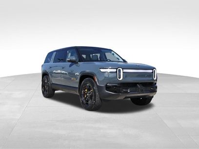 Used 2026 Rivian R1S Premium Tri