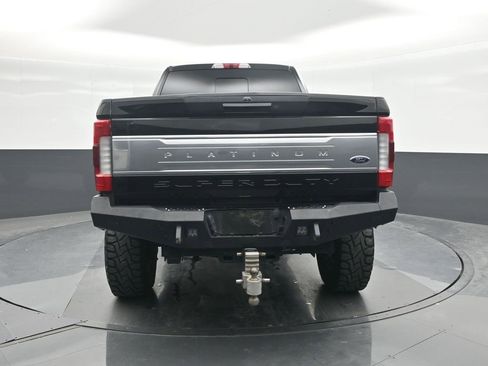 Used 2017 Ford F250 Platinum w/ Platinum Ultimate Package image 17