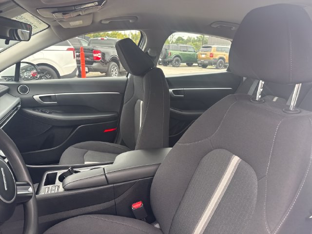 Used 2025 Hyundai Sonata SEL FWD image 13