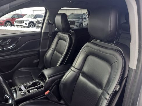 Used 2020 Lincoln Corsair FWD w/ Equipment Group 101A image 13