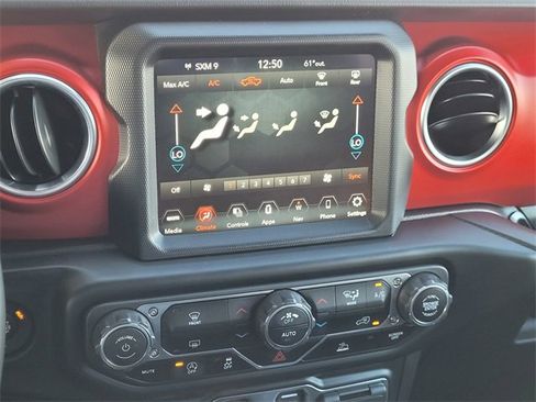 Used 2022 Jeep Gladiator Rubicon image 11