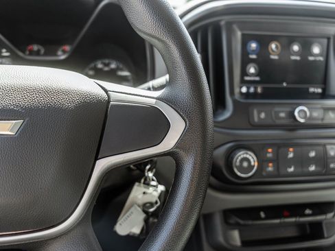 Used 2020 Chevrolet Colorado W/T w/ WT Convenience Package image 19