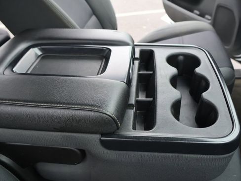 Used 2016 GMC Sierra 1500 SLE w/ SLE Value Package image 30